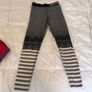 Nike pro leggings